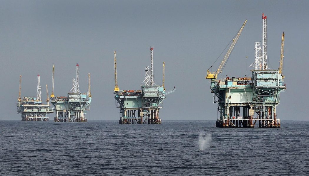Trump’s plan to open California coastal waters to new oil and gas drilling probably won’t go very far