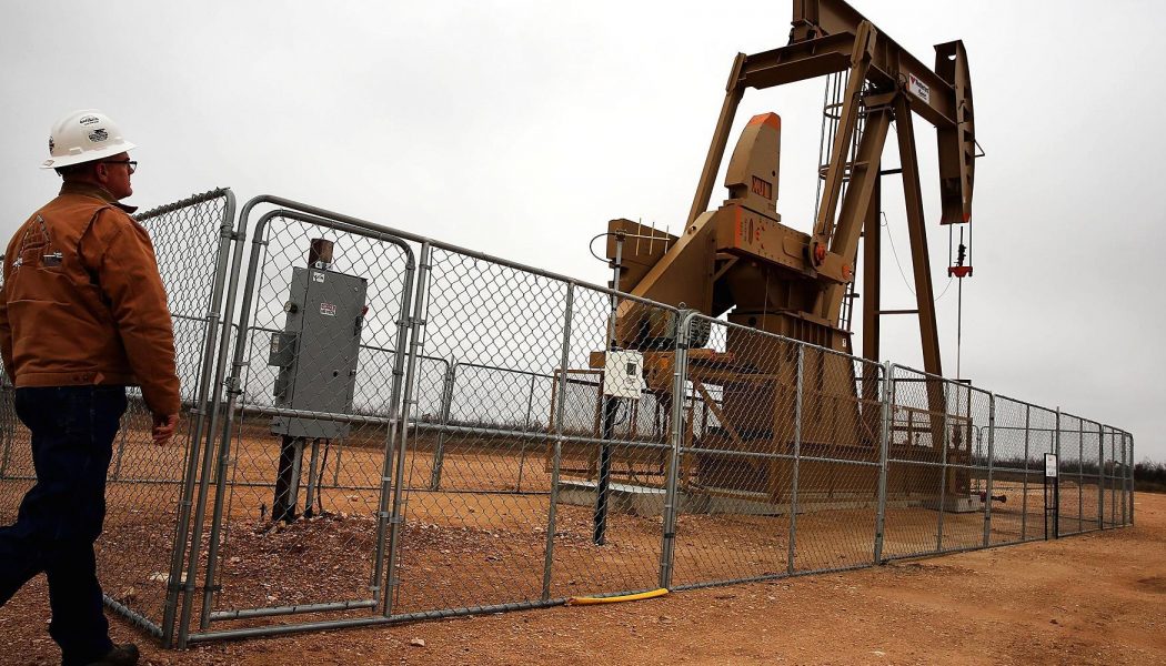 Oil prices rise as geopolitical tensions offset surging US crude output